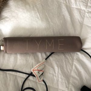 Tyme Iron — great curler!